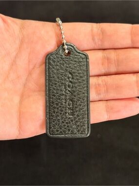 2.25” Medium Modern Coach Leather Key Fob Bag Charm Keychain Hang Tag/Hangtag